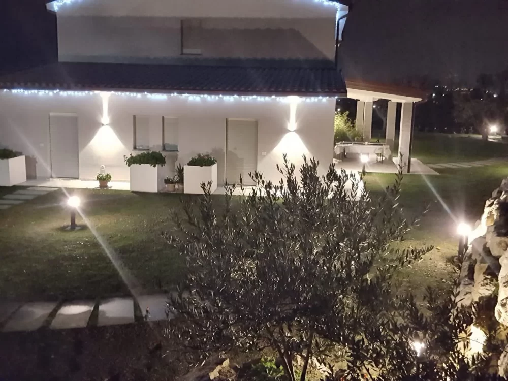 b&b-esterno-con-giardino-conero